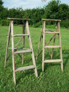 Vintage Wooden 4 Step Ladder for Decorating   Wood Surface or Painted