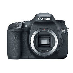 Canon EOS 7D w/ Canon 28 135 Lens + Canon 55 250 Lens + Sigma 17 50