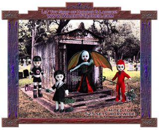 Dolls Series 2 Resurrection Sadie w/Blk Flowers & Coffin Purse MIB