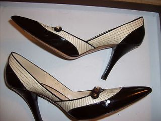 Womans Shoes ,Cream/Black, SZ 8, Pre owned, Very excellent condit
