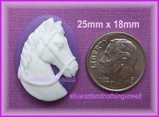 WHITE HORSE on PURPLE/LAVENDE R 25mm x 18mm Costume Jewelry CAMEOS