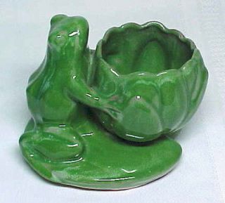 JAPANESE POTTERY, FROG ON LILY PAD, WELLER COPPERTONE COPY, NICE