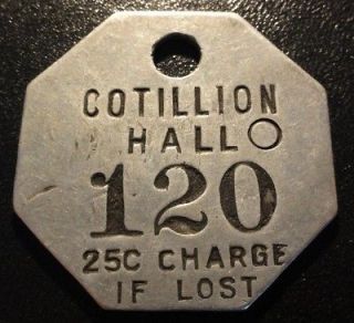 Portland Oregon) Cotillion Hall Check Token 25c Charge if Lost 40mm