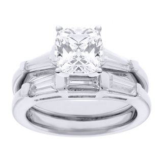 CUSHION CUT DIAMOND 18K WHITE GOLD ENGAGEMENT SET