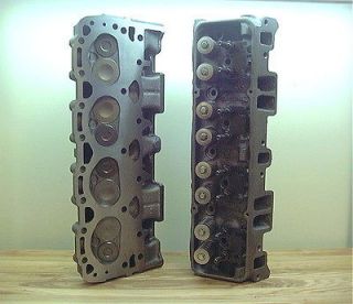PERFORMANCE 327 350 CHEVY CYLINDER HEADS 642 SCREW IN STUDS AND GUIDE