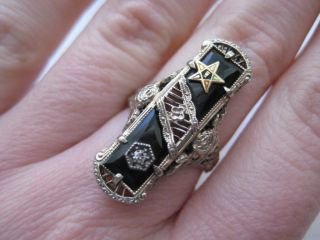 Vintage Solid 14k Gold Onyx Eastern Star Filigree Ring