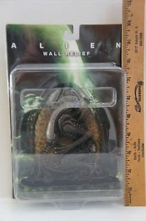 Alien Wall Relief Model On Card Saga Aliens Xenomorph SOTA Toys