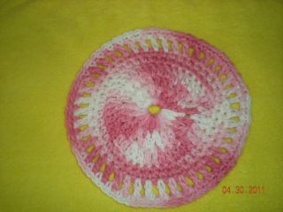 In PINK VARIGATED CROCHETED DOLLIE OR DISHCLOTH NEW