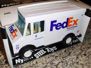 NEW Nylint FedEx Federal Express 700 Sprinter Step Van Box Truck 281