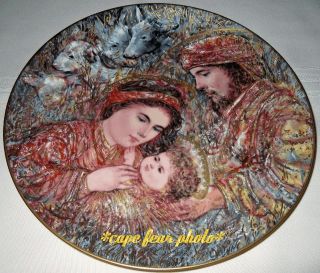 Edna Hibel Christmas Mary & Joseph NATIVITY Plate Orig Bx+COA