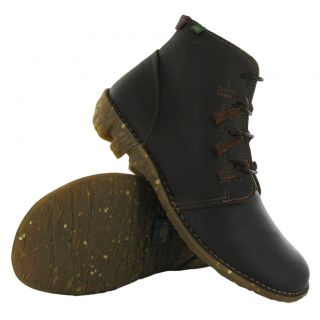 el naturalista boots
