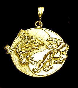 YIN YANG CHINESE DRAGON TIGER 24kt GOLD PLATED PENDANT CHARM Jewelry