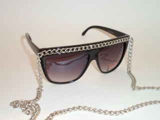 SNOOKI Celebrity Wayfarer Style Flat Top Fat 12 Chain Sunglasses Pop