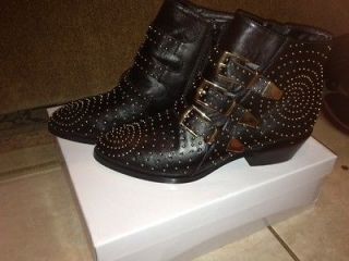 STEVE MADDEN Madhouse GOLD STUDDED Ankle Boots BUCKLE size 8 NIB SOLD