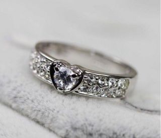 18K White Gold GP Swarovski Crystal Wedding Promise Heart Ring Size 6