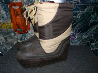 MOON BOOTS 7   8 VINTAGE SNOW BOOTS 8 WINTER BOOTS 8 VINTAGE BOOTS 8