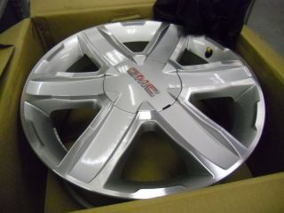 GMC Terrain Wheels 4pc New Take Off 18 x 7 Wheels 2010 2012 5 Bolts