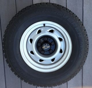 Set of Four 15 Chevy S10 Wheels and Tires