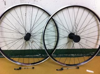 Brand New Velocity A23 rims with Shimano 105 hubs cyclocross road bike