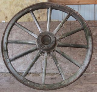  ANTIQUE LARGE WESTERN WOODEN WAGON WHEEL WITH METAL RIM 45 INCHES