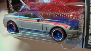 Hot Wheels Garage 2011 H Case 10 Ford Shelby GT500 New