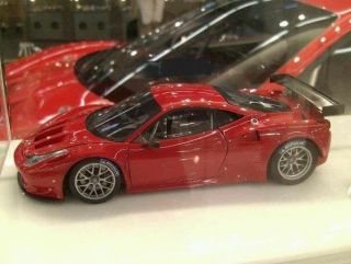 18 Hotwheels Elite Ferrari 458 Italia GT2 Red X2860