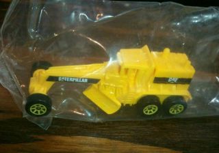 Hot Wheels Caterpillar Yellow Diecast Street Cleaver 1996 Unreleased
