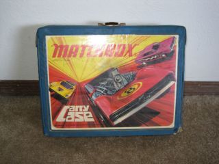Vintage Matchbox Case w 24 Toys Hot Wheels Matchbox and Other