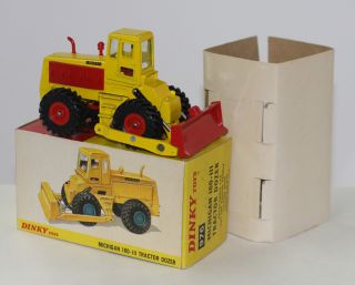 976 Michigan 180 III Tractor Dozer Yellow Red Plastc Wheels