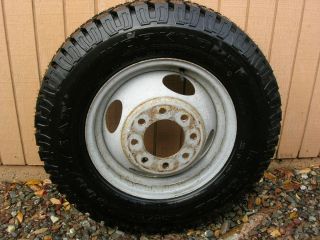 16 Tire Workhorse Extra Grip at Offroad 4x4 Chevy Dually Wheel