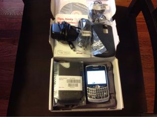 Excellent Rim Blackberry Curve 8330 Verizon in Bundle Silver Unlocked