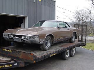 1968 Riviera 430 4 Engine Wheels Parts Car Barn Find Classy Muscle 430