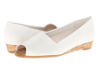 Aerosoles A2 by Aerosoles Castanet Womens Wedge Shoes (White)