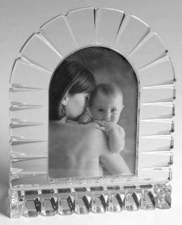 Mikasa Grotto Frame Holds 4 X 6   Clear,Vertical Cuts,Giftware