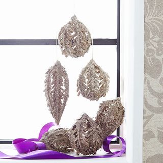 Glittery Round Leaf Ball Ornaments