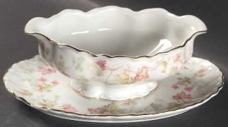 Hutschenreuther Maple Leaf (Scalloped) Gravy Boat with Attached Underplate, Fine