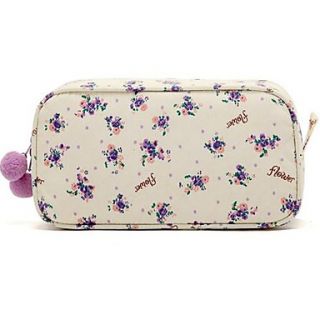 Quadrate Fresh Small Purple Flower Pattern with Fluff Balls Make up/Cosmetics Bag Cosmetics Storage