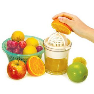 Multifunctional Plastic Fruit Juicer Random Color, W10.5cm x L10.5cm x H18.5cm