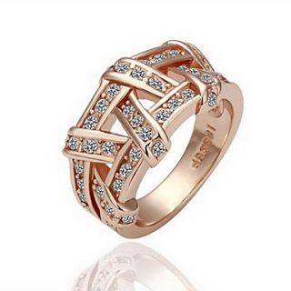 Gorgeous Cubic Zirconia 18K Gold Plated Crisscross Fashion Ring