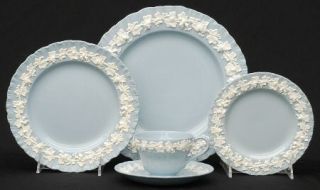 Wedgwood Cream Color On Lavender (Shell Edge) 5 Piece Place Setting, Fine China