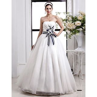 A line Princess Strapless Sweep/Brush Train Side Draped Organza Wedding Dress(466954)
