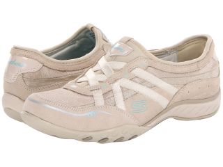 SKECHERS Relaxed Fit   Breathe Easy Womens Shoes (White)