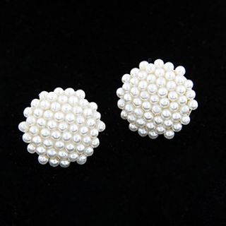 Exquisite Alloy With Pearl Round Shaped Stud Earrings