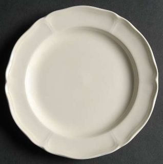 Wedgwood QueenS Plain Bread & Butter Plate, Fine China Dinnerware   QueenS Sha