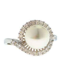 14k Diamond & White Pearl Ring