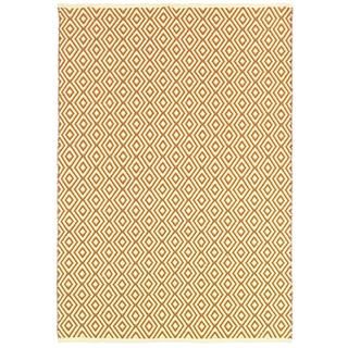 Grand Cayman George Town/ivory tan 3 X 5 Rug (100 percent fiber enhanced courtron polypropyleneContains latex YesPile height No pile height (flatweave)Style Indoor/outdoorPrimary color IvorySecondary colors TanPattern DiamondsDimensions 3 feet x 5 