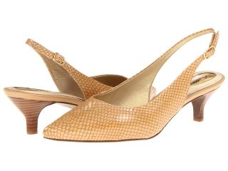 Trotters Prima Womens 1 2 inch heel Shoes (Beige)